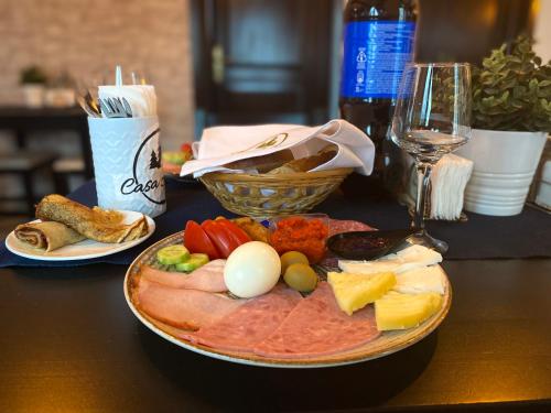 Jídlo v penzionu nebo okolí