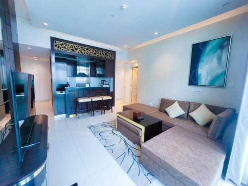 Damac Upper Crest - Blue Ocean Holiday Homes