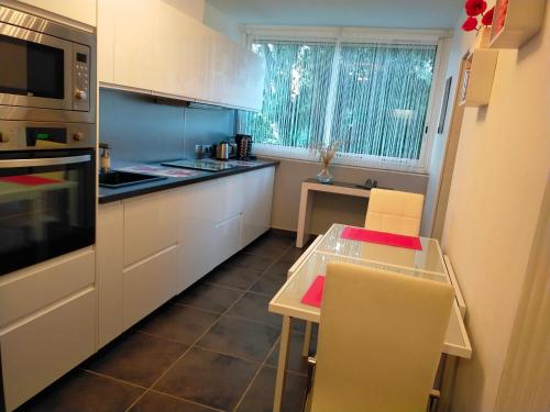 Photo de la galerie de l'établissement Cigalou sous les pins, à Marseille