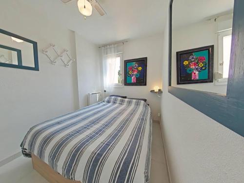 Photo de la galerie de l'établissement Appartement 2 pièces cabine 4 couchages LA LONDE LES MAURES LAL100-113, à La Londe-les-Maures