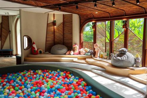 Tetamu yang menginap di Hoiana Hotel & Suites