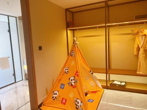 Gambar di galeri bagi 成都融悦庭酒店-武侯祠宽窄巷子店 di Chengdu