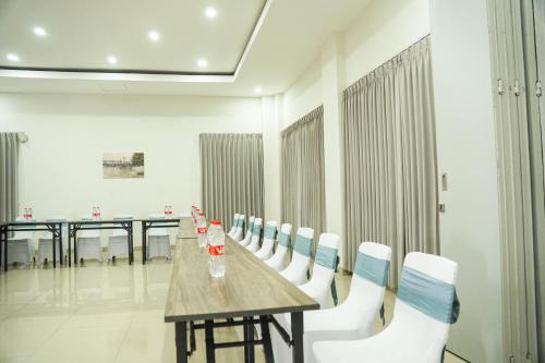 Kawasan bisnes dan/atau bilik persidangan di Long Beach Hotel Pangandaran