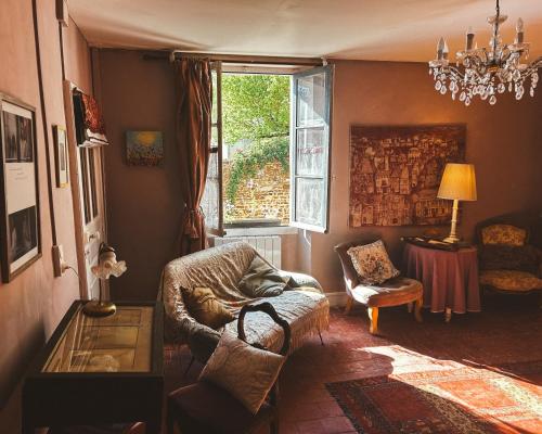Χώρος καθιστικού στο Darlings Guest House