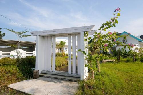 Κήπος έξω από το WabiSabi House