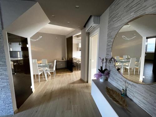 Kuchyň nebo kuchyňský kout v ubytování RELAX LA PIEVE Apartment