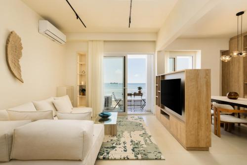 Ivory by halu! - Elegant 2BD apt with sea view