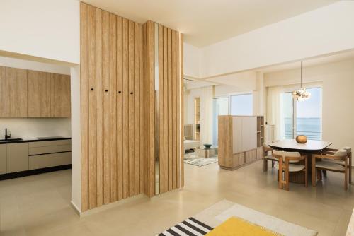 Ivory by halu! - Elegant 2BD apt with sea view