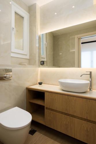 Ivory by halu! - Elegant 2BD apt with sea view