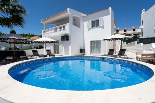 Alma Invicta Albufeira