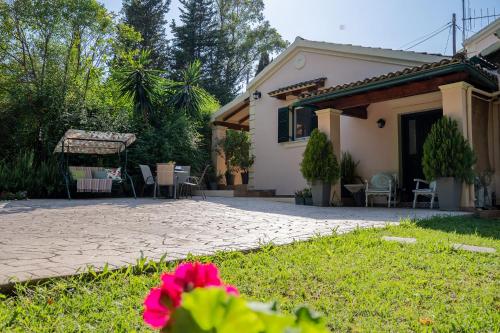 Arilia Country Cottage