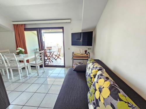 DAMIR MORE Apartment with terrace
