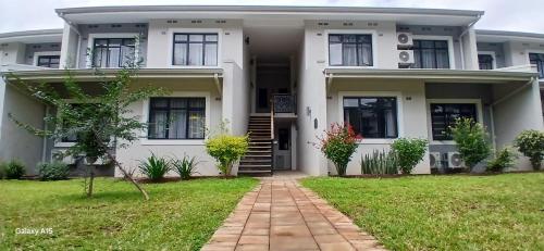 Khaya Apartments Victoria Falls Estate