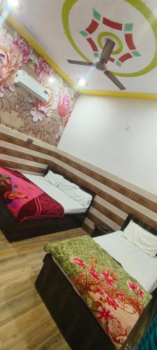 Gallery image of Kamal Dham Hotel - Near Prem Mandir in Vrindāvan