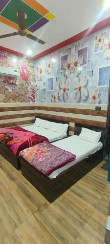 Gallery image of Kamal Dham Hotel - Near Prem Mandir in Vrindāvan