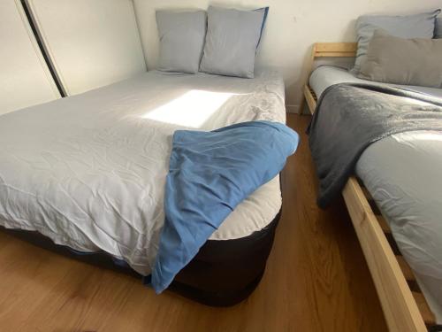 Photo de la galerie de l'établissement Duplex Minimaliste - 30 min de Paris, à Saint-Ouen-lʼAumône