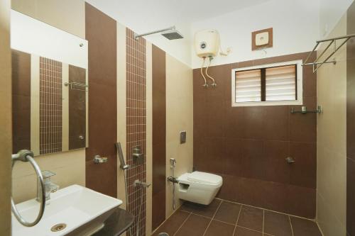 Ένα μπάνιο στο Stayzin Service Apartments