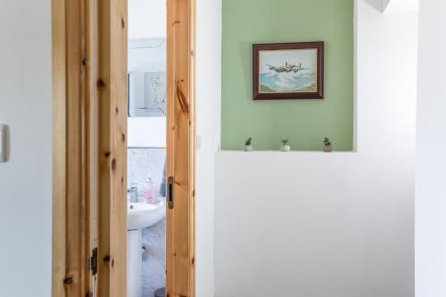 Koupelna v ubytování Manchester Retreat, Free Parking & Sleeps 5