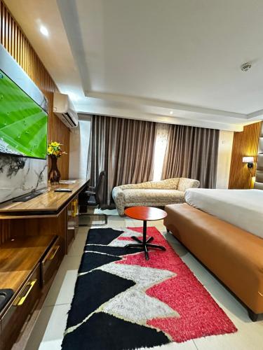 Posezení v ubytování Golden Tulip Hotel Port Harcourt -GTPH