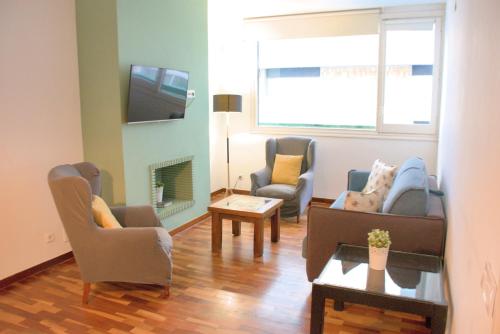 Sweet BCN Three Bedroom Apartment