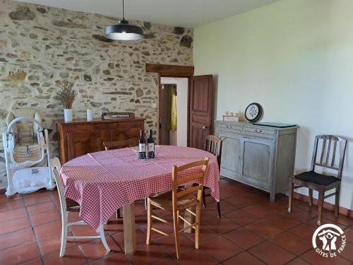 Foto dalla galleria di Roquebonne a Burlats