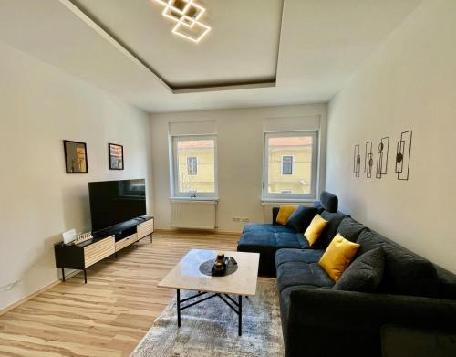 Stylische Wohnung nähe Stadthalle mit Balkon