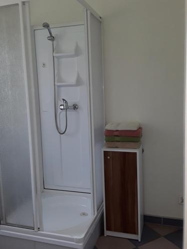 Gambar di galeri bagi Góry Sowie - Apartament na parterze z parkingiem di Pieszyce