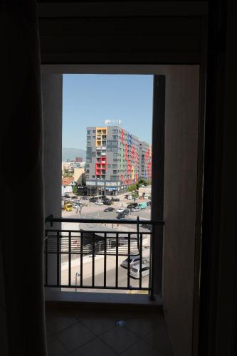 Comfy flat in Astir Near bus and AC