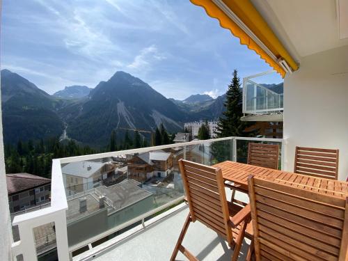 Viktoria B16 by Arosa Holiday