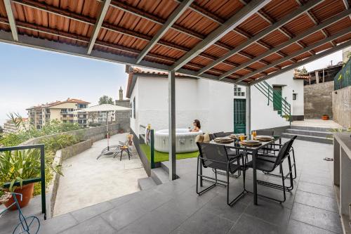 Serenity View by YOUR KEY