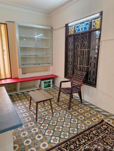 Zona de estar de KHS Abhaya Mayavaram