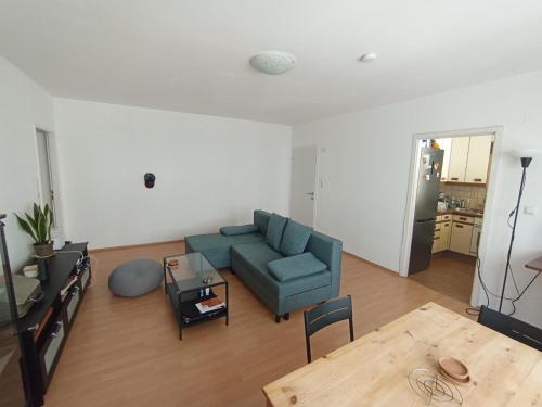 Spacious 1 Modern 2 Bedroom Apartment - Central Vienna - 20min Walk to Parliament - 5Night Min