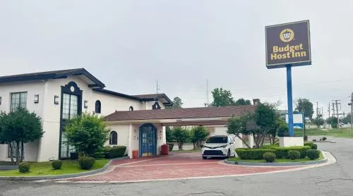 Budget Host Inn- Medical Center in Little Rock