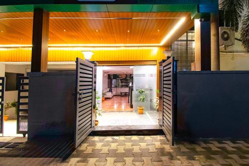 Imagen de la galería de FabHotel Eden Stay- Nr US Consulate General Hyderabad, en Hyderabad