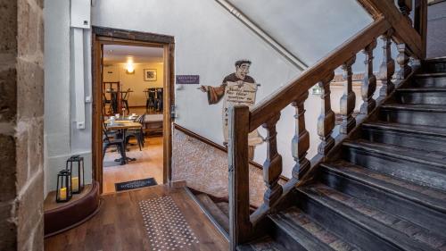 Fotografie z fotogalerie ubytování Logis Hôtel Central v destinaci Montargis