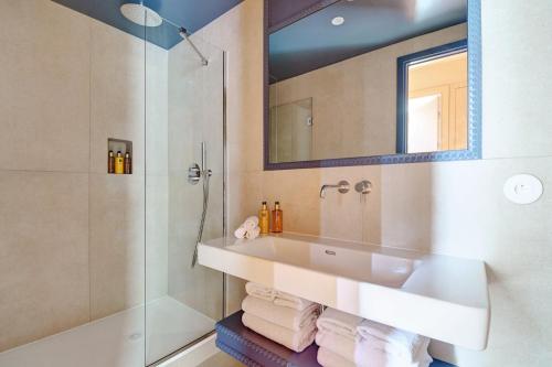 Paris Home Collection Serviced Apartments in Opéra - Rue Saint-Lazare photo 116