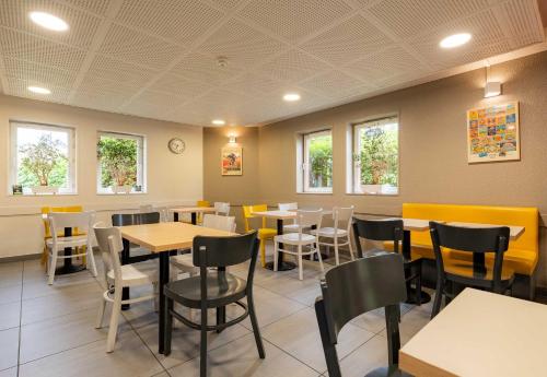 Εστιατόριο ή άλλο μέρος για φαγητό στο B&B HOTEL Calais Centre St Pierre