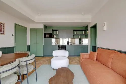 Paris Home Collection Serviced Apartments in Opéra - Rue Saint-Lazare photo 6