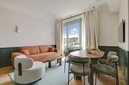 Paris Home Collection Serviced Apartments in Opéra - Rue Saint-Lazare photo 5