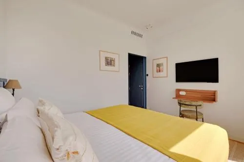 Paris Home Collection Serviced Apartments in Opéra - Rue Saint-Lazare photo 40