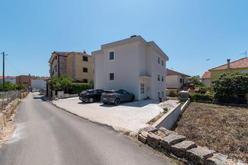 Apartment Mileni