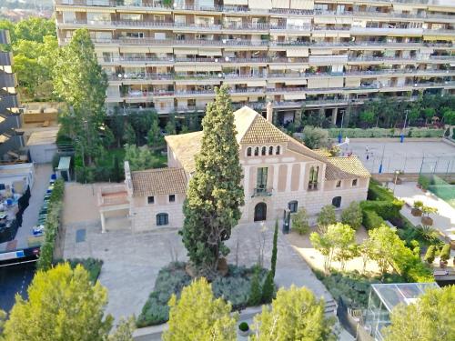 Ferran Batík by Bizflats Terrace Penthouse near Camp Nou
