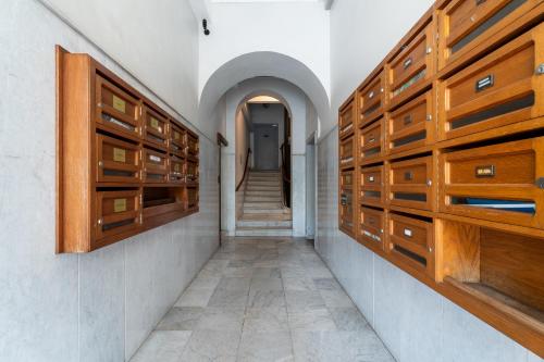 Nice Renting - VERDUN - Designer Cocoon Massena Calm Air Conditioning photo 14