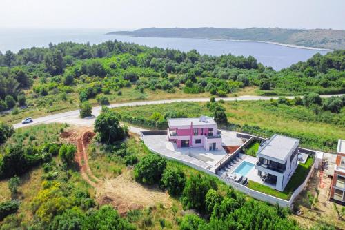 プレマントゥーラにあるVilla Delecto Sea View Kamenjak, Premanturaのギャラリーの写真