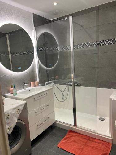 Ένα μπάνιο στο Appartement T3 Lyon centre