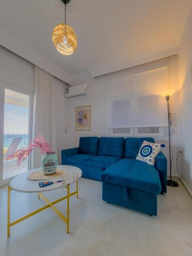 SeaZen Beach Front Suites