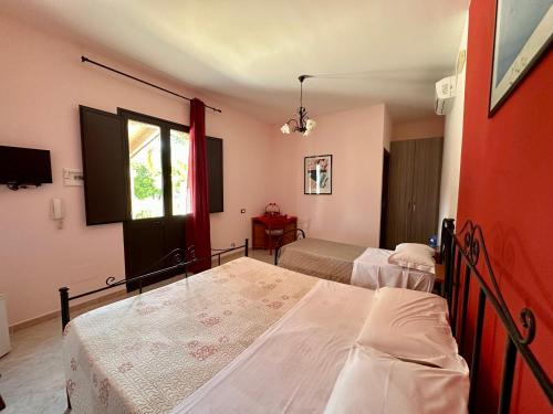 Una cama o camas en una habitación de La palma vacanze