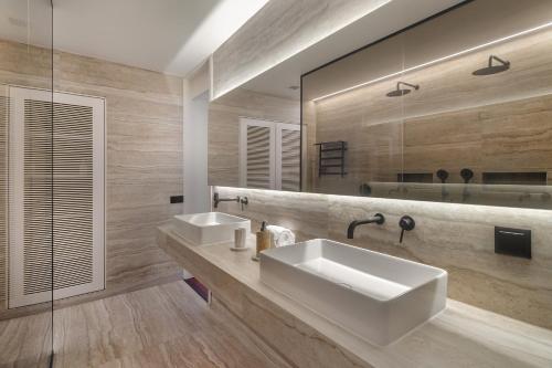 Lisbon Prime Aparts - Chiado