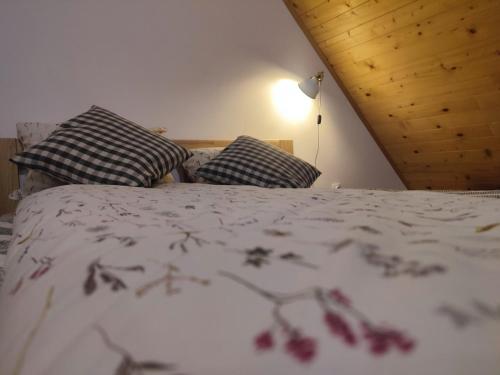 Una cama o camas en una habitación de Vijogor kod Plavog