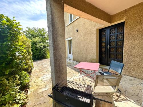 Φωτογραφία από το άλμπουμ του Villa Les Lilas - Spacieuse et lumineuse, jardin σε Castelnaudary